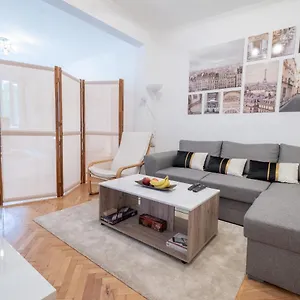  Apartment Vivid By Ndk And Vitosha Blvd With Free Secured Parking And Ac